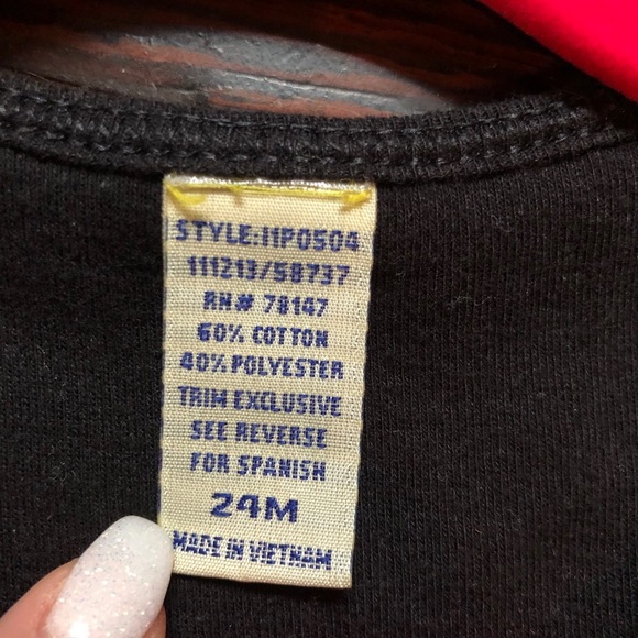 2T Adorable Holiday Christmas Tops🎄 - Picture 11 of 12